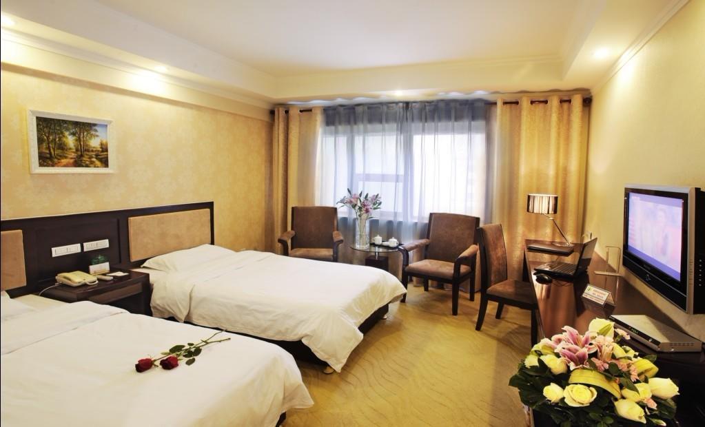 Urumqi Jingu Hotel Exterior foto